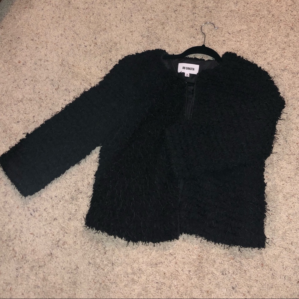 BB Dakota Black fluffy jacket!